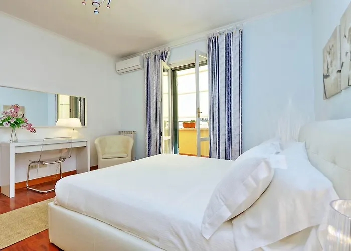 Appartement Mecenate Charme *